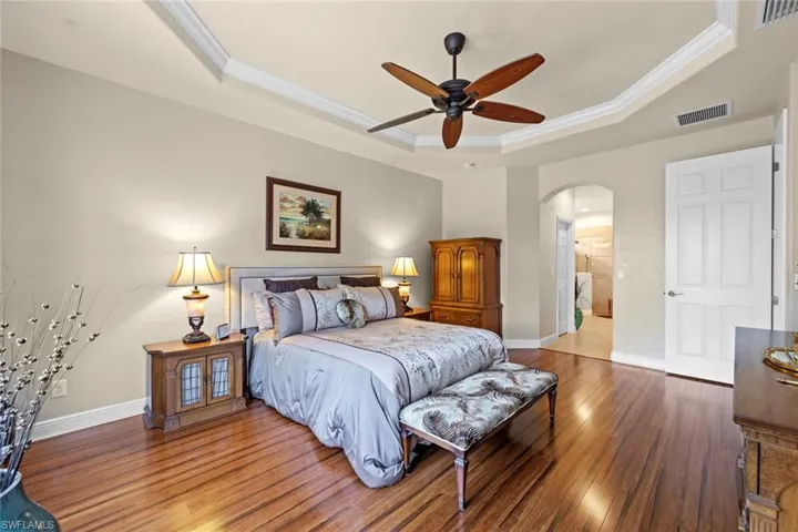 Open hall leads to master en-suite bath