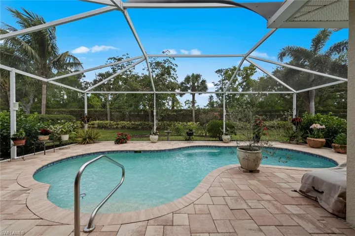 Custom pool