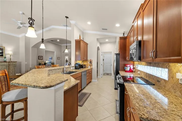 Stainless appliances, ample counter space