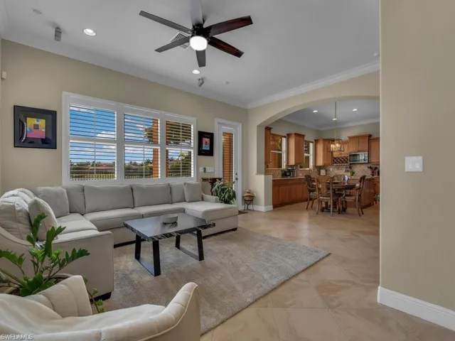 Sprawling Floor Plan