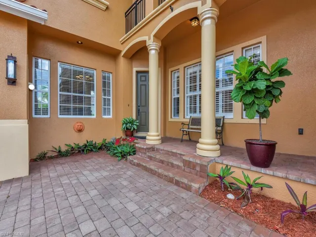 Elegant Front Entry