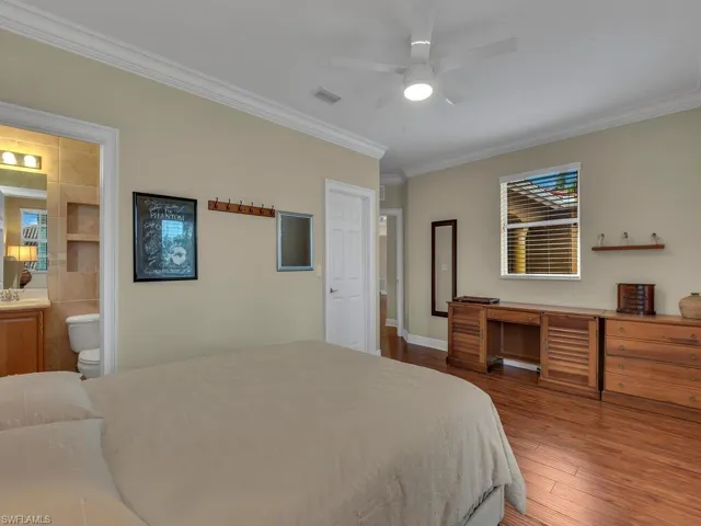 Guest Room 1 - Second Floor