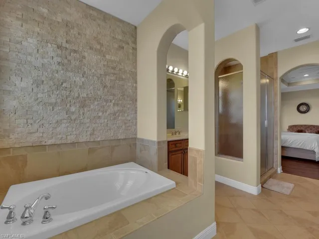 Master Bath - Second Floor