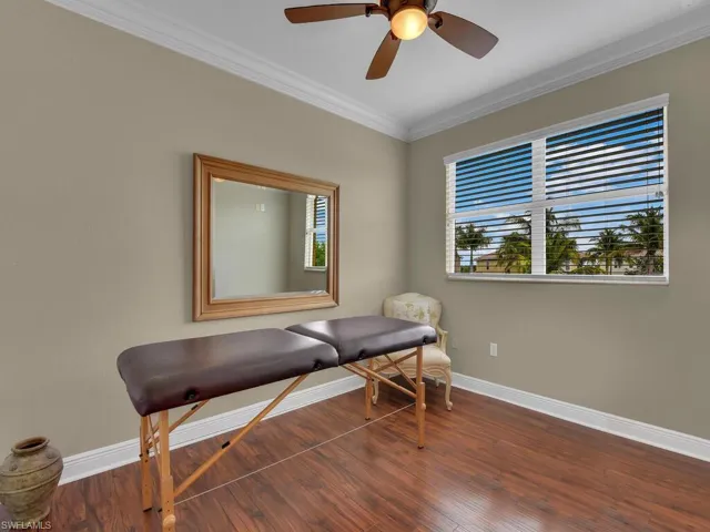 Sitting Room In Master Suite - Second Floor