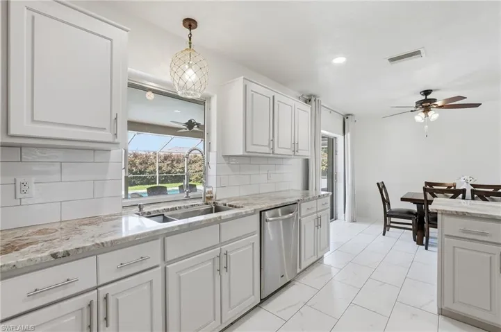 1446 Se 13th St, Cape Coral, Florida 33990