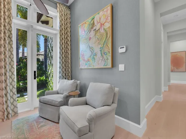 Sitting Room or exercise space
