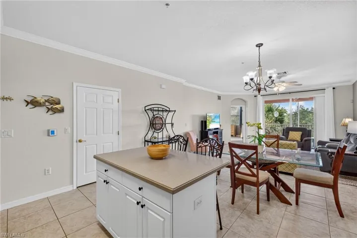 9621 Spanish Moss Way 3833, Bonita Springs, Florida 34135
