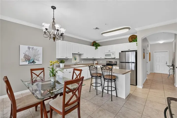 9621 Spanish Moss Way 3833, Bonita Springs, Florida 34135
