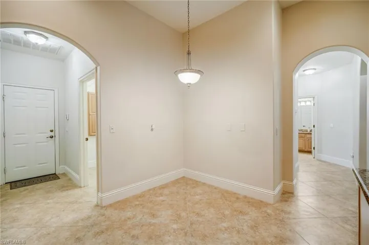 1624  Cayman  CT, Naples, FL 34119