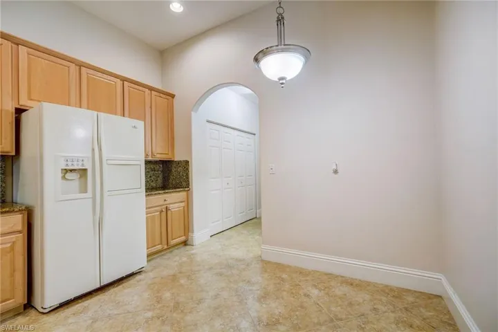 1624  Cayman  CT, Naples, FL 34119