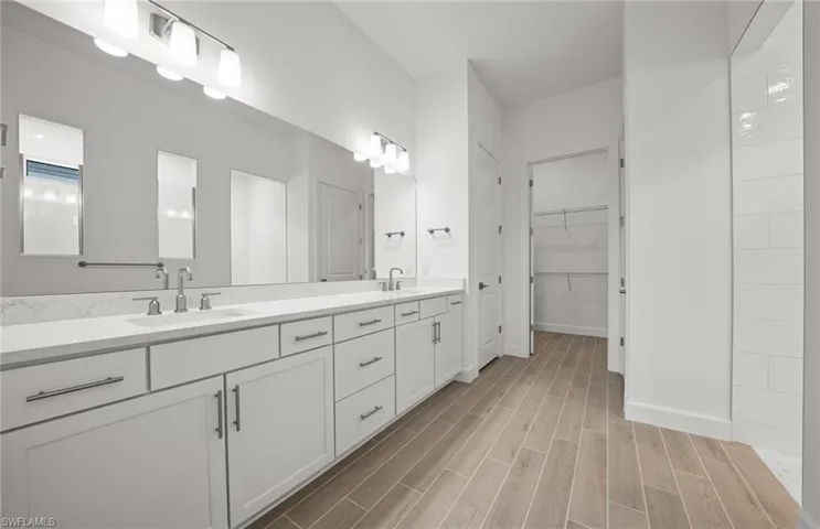 AVAILABLE NOW! New construction Stardom home available now.