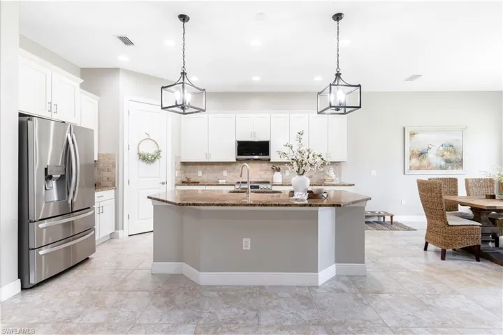 12714 Astor Pl, Fort Myers, Florida 33913