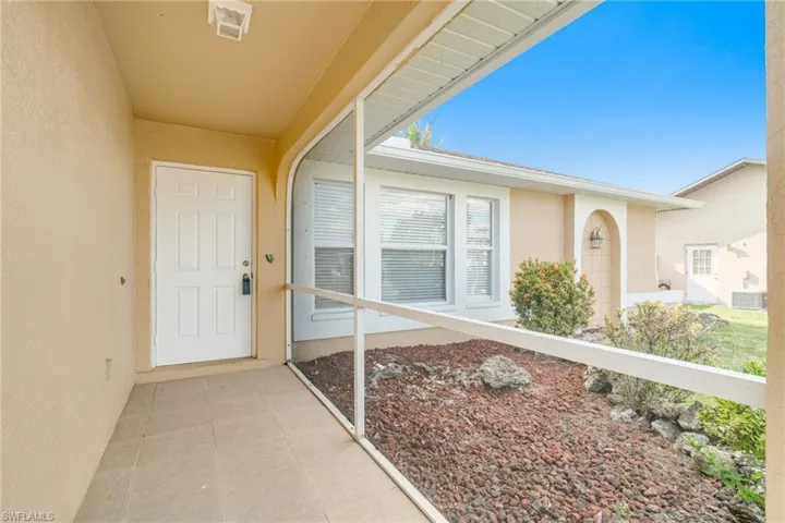 4114 Sw 1st Ave, Cape Coral Fl 33914