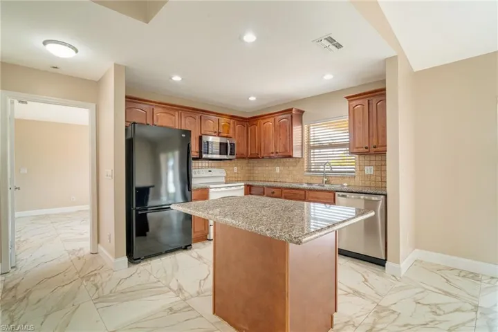 4114 Sw 1st Ave, Cape Coral Fl 33914