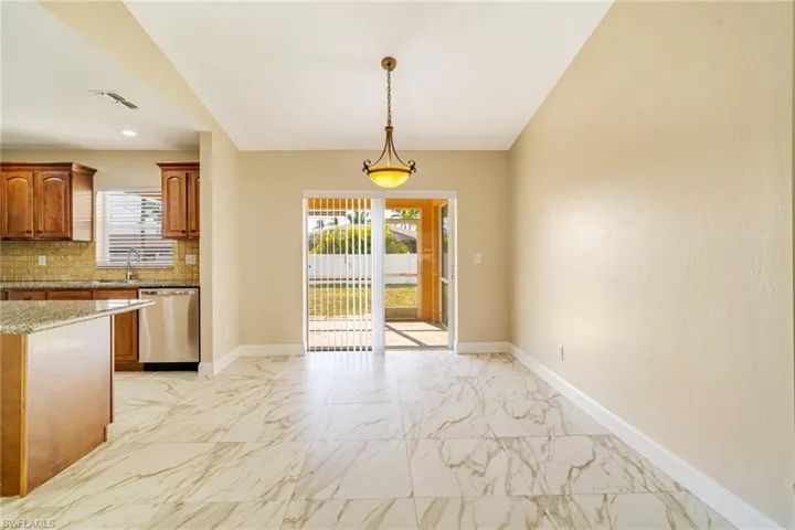 4114 Sw 1st Ave, Cape Coral Fl 33914