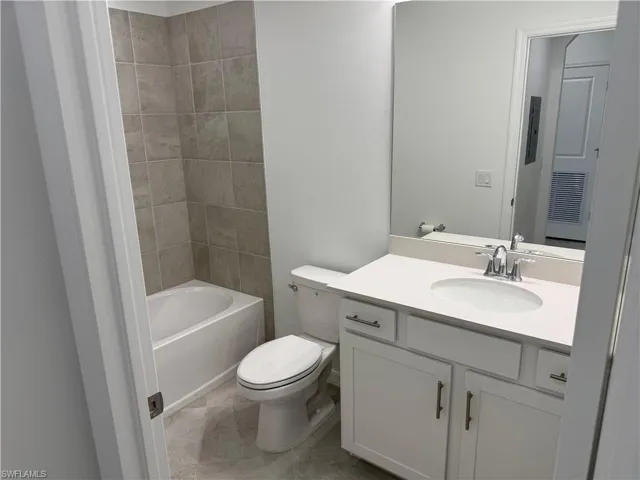 5491 Double Eagle Cir 3732, Other, Florida 34142