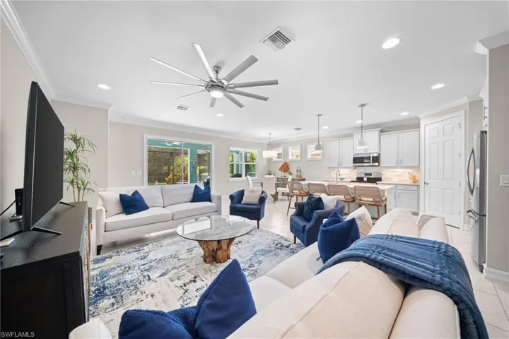 14523 Topsail Dr, Naples, Florida 34114