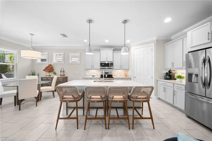 14523 Topsail Dr, Naples, Florida 34114