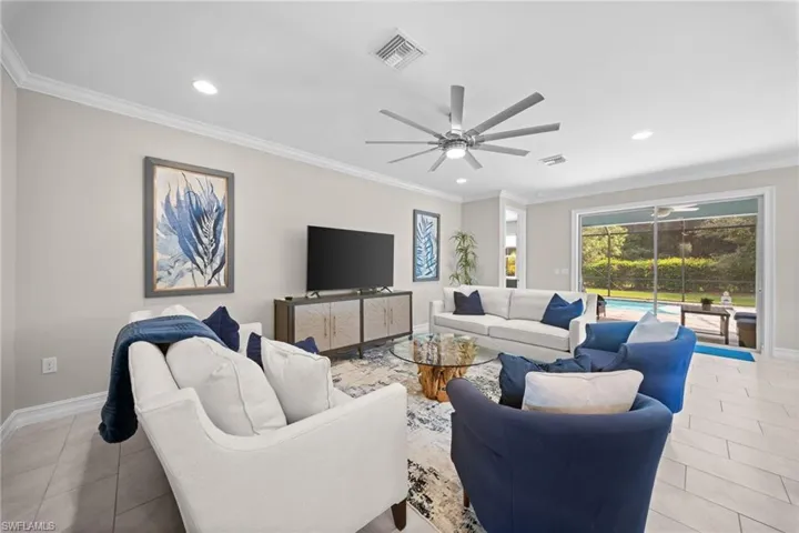 14523 Topsail Dr, Naples, Florida 34114