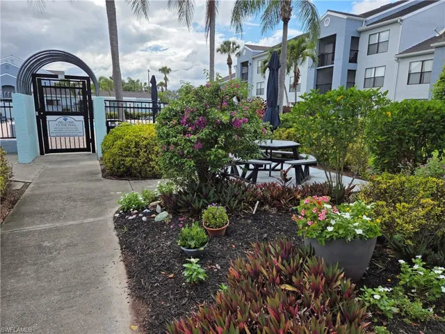 Surrounding community with a gate