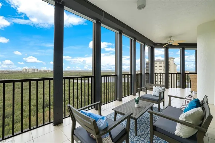 Expansive Screened Terrace with Panoramic Views