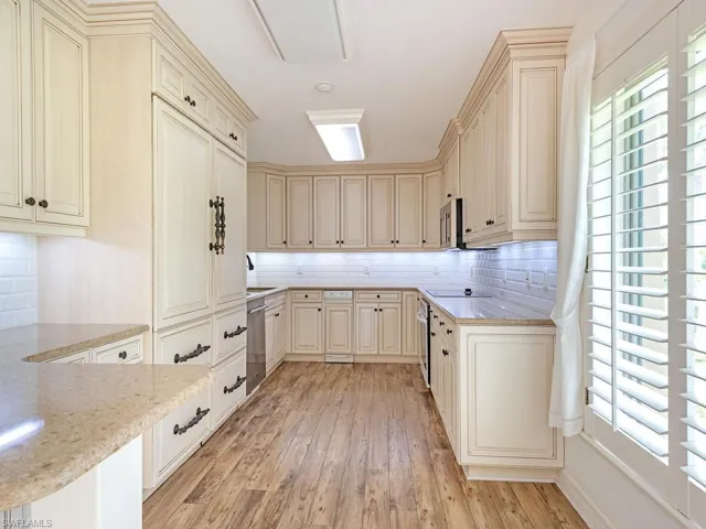 106 Wilderness Dr 137, Naples, Florida 34105