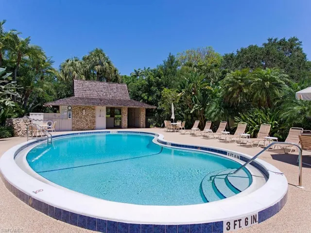 106 Wilderness Dr 137, Naples, Florida 34105