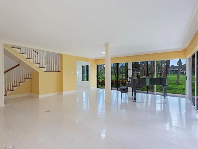 106 Wilderness Dr 137, Naples, Florida 34105
