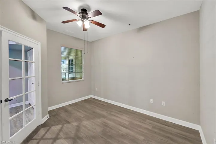Guest Room 2/Den