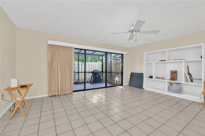 820  Meadowland  DR, Naples, FL 34108