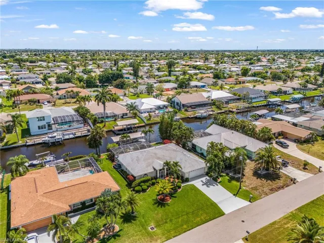 1406 Se 21st Ter, Cape Coral, Florida 33990