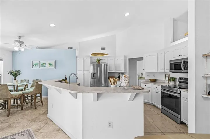 1406 Se 21st Ter, Cape Coral, Florida 33990
