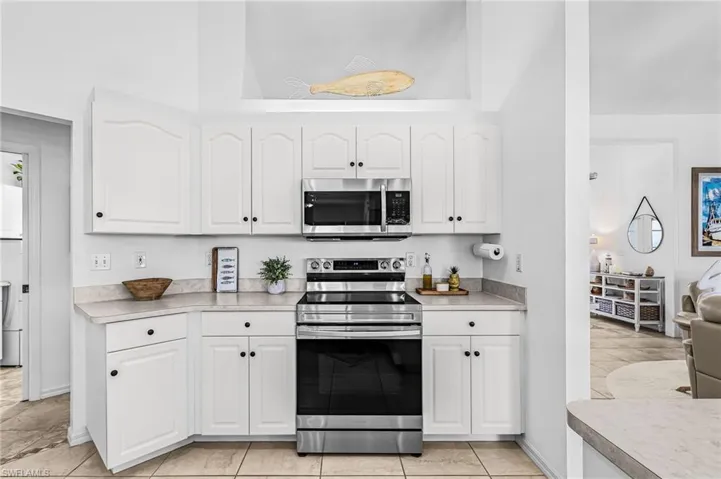 1406 Se 21st Ter, Cape Coral, Florida 33990