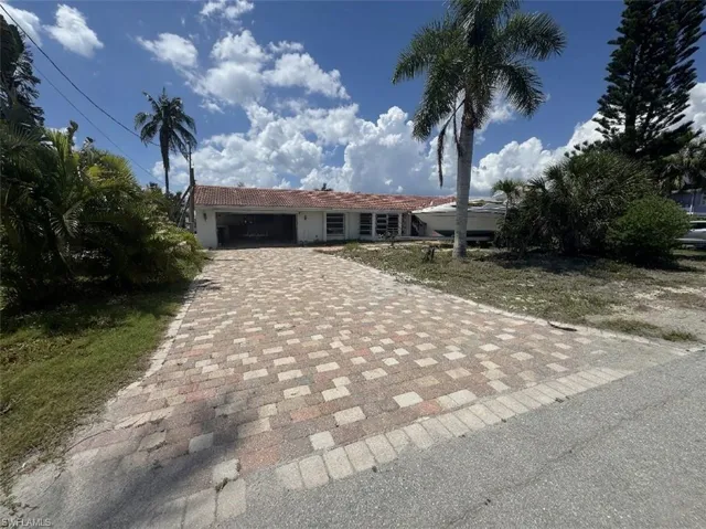 139 Ibis St, Fort Myers Beach, Florida 33931