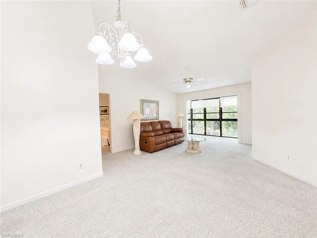 8041 Woods Cir 14, Fort Myers, Florida 33919