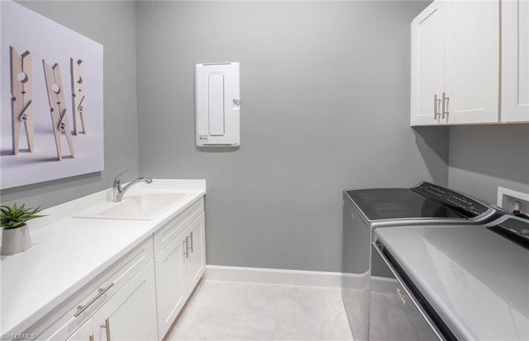 Photo of furnished model, options may vary.