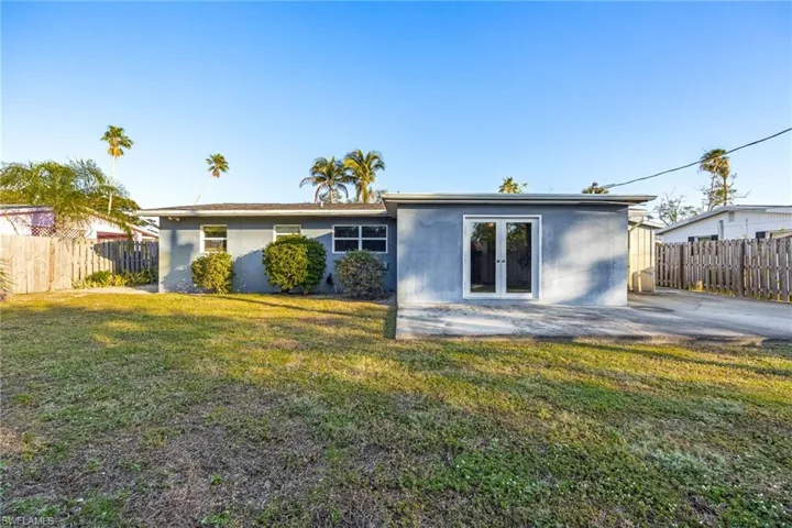 1650 Winkler Ave, Fort Myers Fl 33901