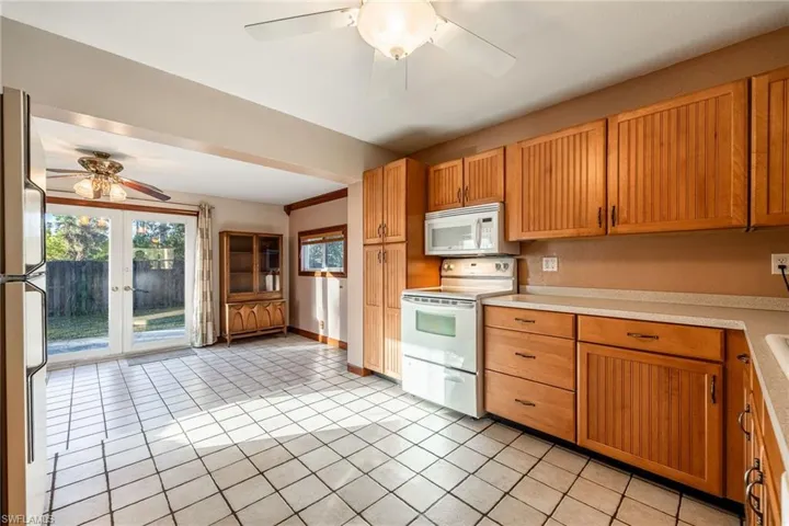 1650 Winkler Ave, Fort Myers Fl 33901