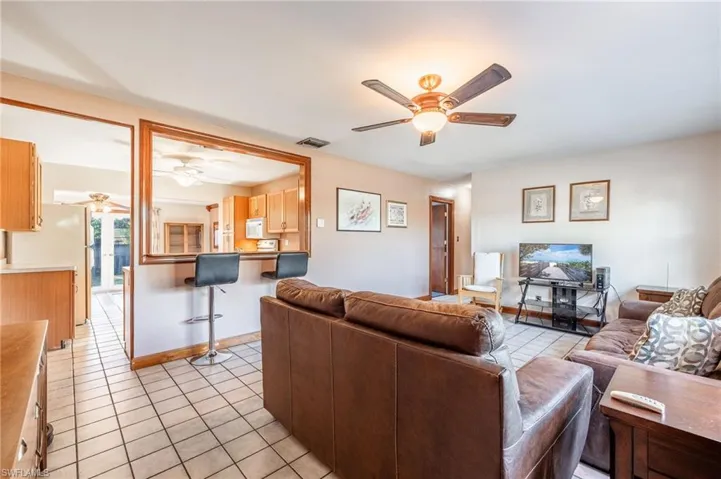 1650 Winkler Ave, Fort Myers Fl 33901