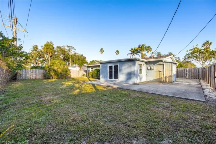 1650 Winkler Ave, Fort Myers Fl 33901
