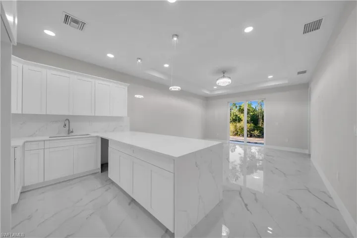 913 E 12th St, Lehigh Acres, Florida 33972