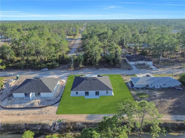913 E 12th St, Lehigh Acres, Florida 33972