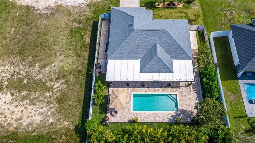 1006 Ne 2nd Pl, Cape Coral, Florida 33909