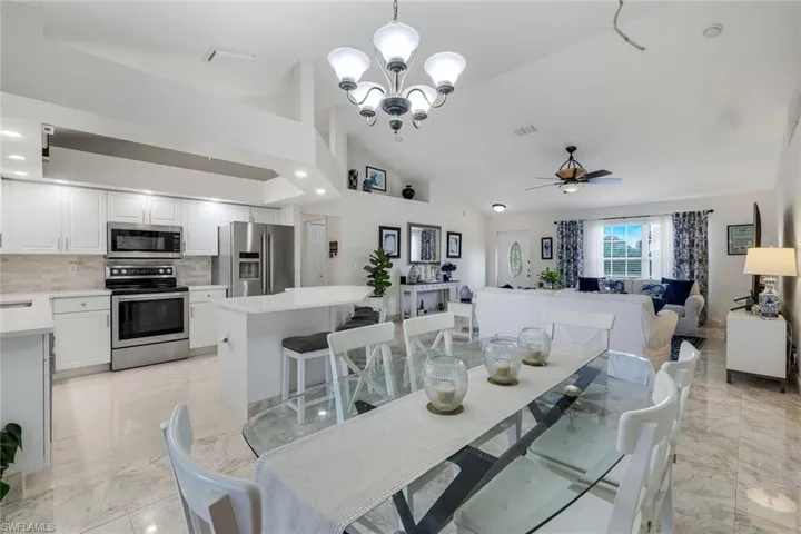 1006 Ne 2nd Pl, Cape Coral, Florida 33909