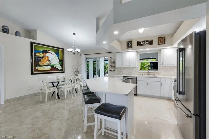 1006 Ne 2nd Pl, Cape Coral, Florida 33909