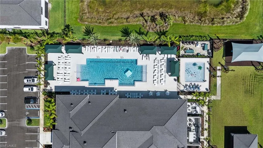 20374 Fair Oak Ln, Estero, Florida 33928