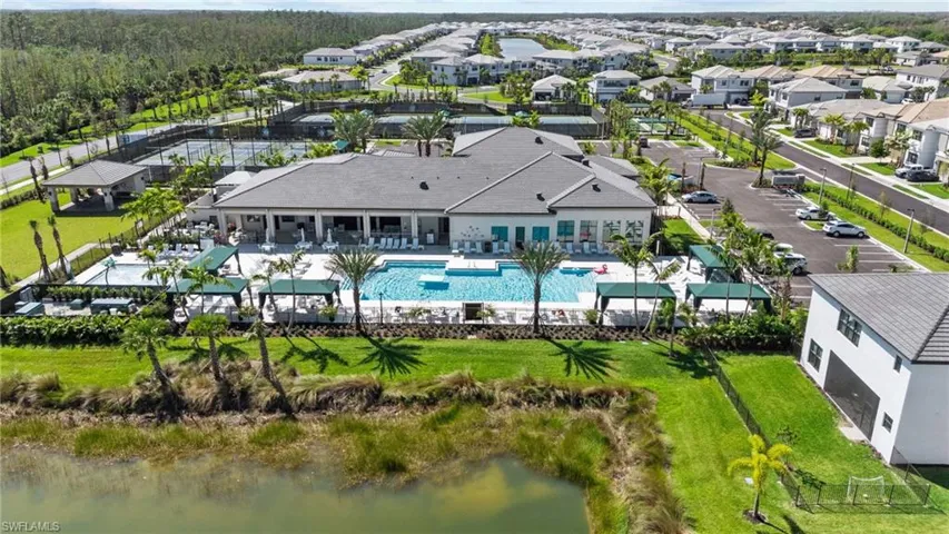 20374 Fair Oak Ln, Estero, Florida 33928