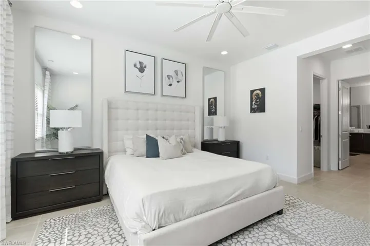 20374 Fair Oak Ln, Estero, Florida 33928