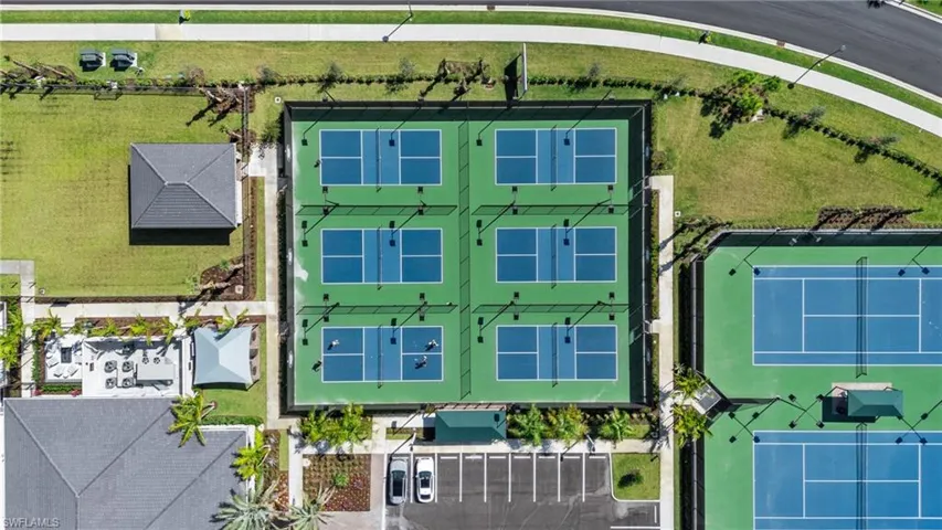 20374 Fair Oak Ln, Estero, Florida 33928
