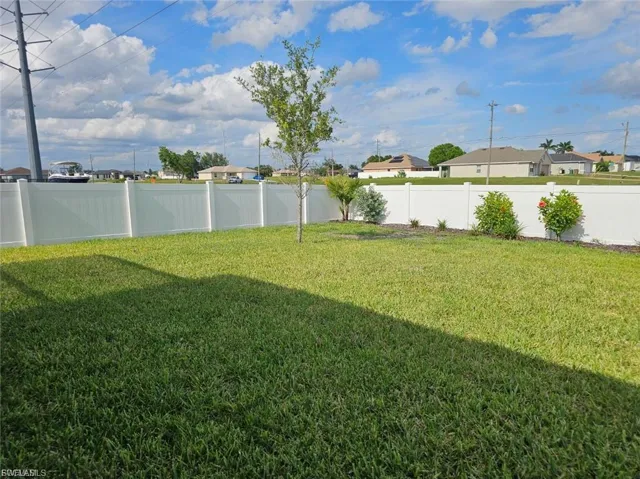 625 El Dorado Blvd N, Cape Coral, Florida 33993